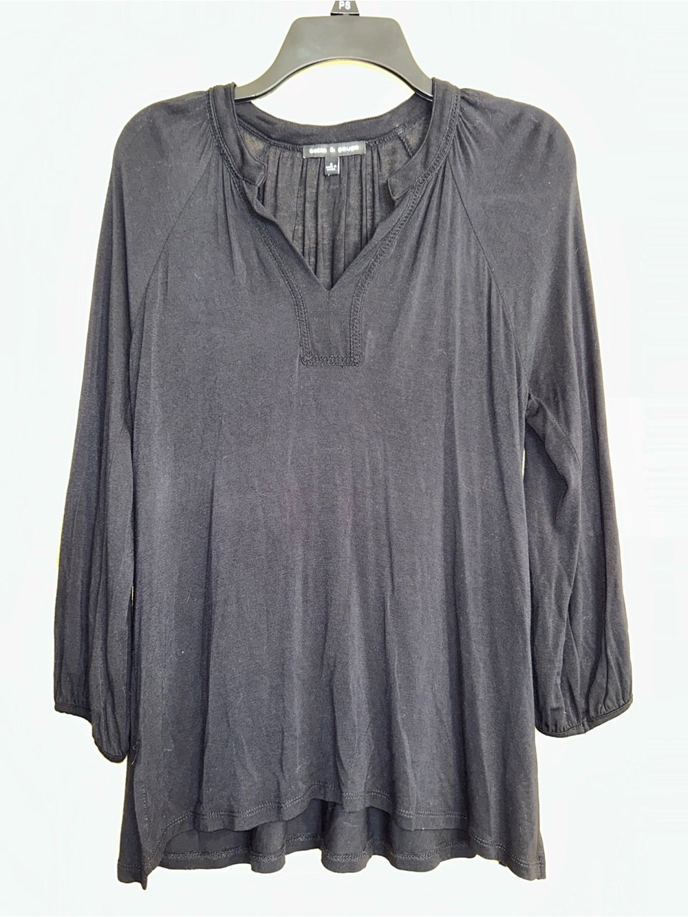 Cable & Gauge Black V neck Long Sleeve tee shirt Top small nwot